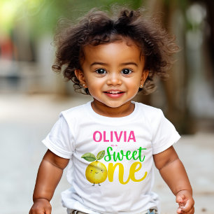 スイートワンピンクのレモネード誕生日パーティー ベビーTシャツ