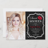 スイート16 バースデー レッド キス シルバー ブラック フォト 招待状 (正面)