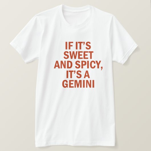 スイート＆スパイシーな双子座の面白いデザイン Tシャツ (デザイン正面)