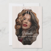 スイート ピンストライプ ベージュ リボン フォト 卒業式 案内状 (正面)