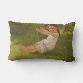 スウィングで微笑む少女(ヴィンテージ幼少期) ランバークッション (裏面)