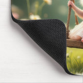 スウィングガーリーに乗ったかわいいマウス マウスパッド (コーナー)