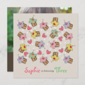 スウィートさくらんぼカップケーキガールバースデーパーティー招待状 招待状 (正面/裏面)