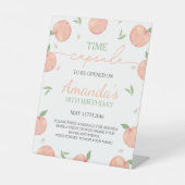 スウィートアズピーチ誕生日タイムカプセルサイン 台座サイン (正面)