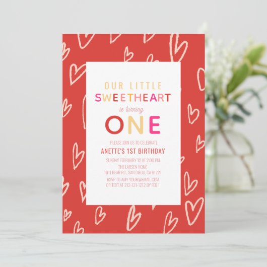 スウィートアート赤いハートバレンタインデー1st誕生日 招待状 (スタンド正面)