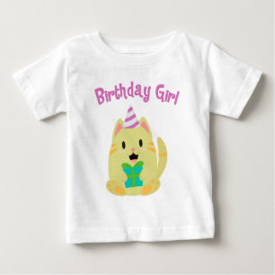スウィートイエローキャット誕生日ガール ベビーTシャツ