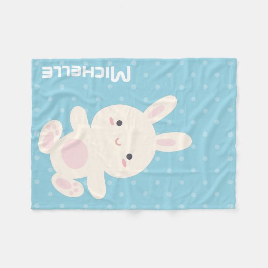 スウィートカワイートバニーパステルブルー水玉模様 フリースブランケット (正面(横))