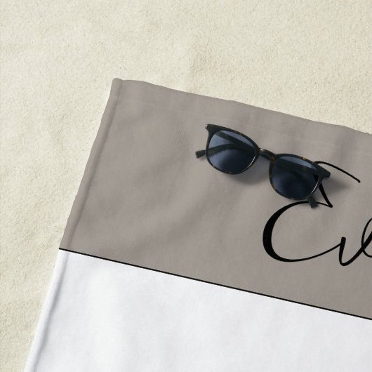 スウィートキャットイラストレーション パーソナライズされた ビーチタオル (インサイチュ)