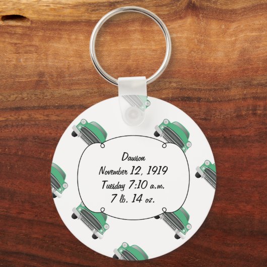 スウィートグリーンレトロ車の男の赤ちゃんギフト キーホルダー (正面)