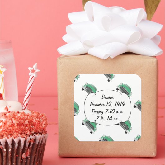 スウィートグリーンレトロ車の男の赤ちゃんギフト スクエアシール (パーティー)