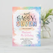 スウィートサッシーと7人の絞り染め誕生日の招待 招待状 (スタンド正面)