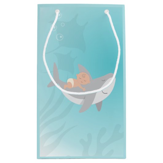 スウィートシャークベビーシャワー抱き枕 スモールペーパーバッグ (裏面)