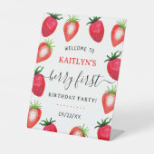 スウィートストロベリーファースト1歳の誕生日へようこそ 台座サイン (正面)