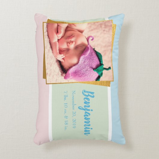 スウィートパステル男の赤ちゃんフォト誕生レコードスタット アクセントクッション (正面(垂直))