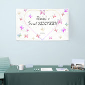 スウィートピンクハート蝶スウィート16誕生日 横断幕 (トレードショー)