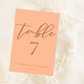 スウィートピーチミニマリストスクリプト夏結婚の テーブルナンバー
