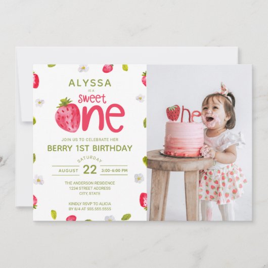 スウィートワンストロベリーフォトベリーファースト誕生日 招待状 (正面)