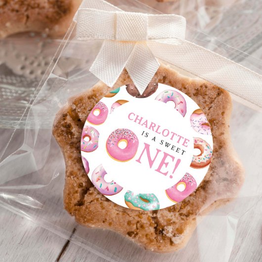 スウィートワンドナッツピンク1st誕生日パーティー ラウンドシール