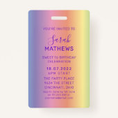 スウィート16グリッタリーレインボー誕生日招待状 バッジ (裏面)