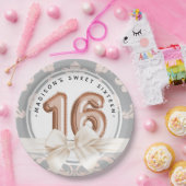 スウィート16ダマスクバラ金ゴールドバルーン誕生日 ペーパープレート (パーティー)