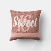 スウィート16ピンクローズ金ゴールドピンクグリッター パーソナライズされた クッション (裏面)