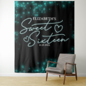 スウィート16日間ティール（緑がかった色）ネオングローバックドラック タペストリー (インサイチュ)