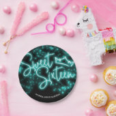 スウィート16誕生日ティール（緑がかった色）ネオングローダークパーティー ペーパープレート (パーティー)