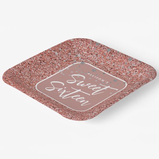 スウィート16誕生日バラ金ゴールドパーソナライズされたグリッター ペーパープレート (傾斜あり)