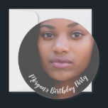 スウィート16誕生日フォト紙吹雪バラ金ゴールド 招待状<br><div class="desc">新しいシックな招待状あなたの写真を追加し、バックラウンドの色を変更することができる他の質問は私に知っているEnyoyあなたの人生を知っている：) FlorenceKdesign写真の例からPixably.com</div>