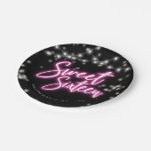 スウィート16誕生日ホットピンクネオンをテーマにしたパーティー ペーパープレート (アングル)