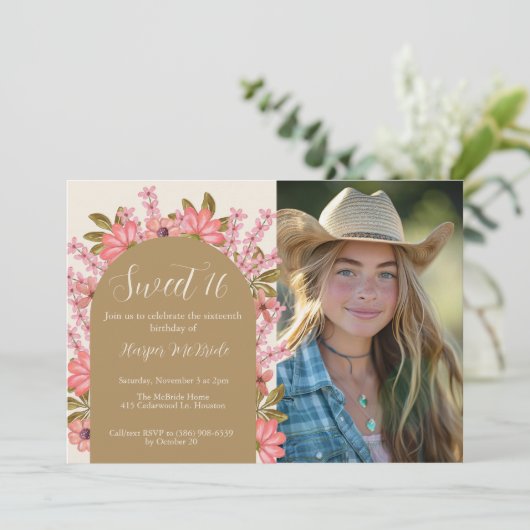 スウィート16誕生日ワイルドフラワーフォトフローラボホ 招待状 (スタンド正面)