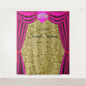 スウィート16 プリンセス クラウン ピンク カーテン ゴールド グリッター タペストリー (正面)