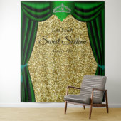 スウィート16 プリンセス ティアラ 緑のカーテン 金のグリッター タペストリー (インサイチュ)