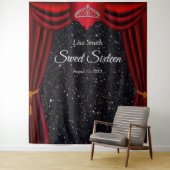 スウィート16 プリンセス ティアラ 赤いカーテン 黒いグリッター タペストリー (インサイチュ)