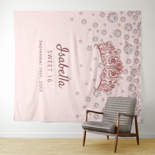 スウィート16 ローズゴールドのティアラ クラウン ピンクのモノグラム タペストリー (インサイチュ(横))