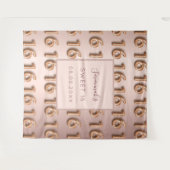 スウィート16 ローズゴールド ピンク モノグラム 16歳の誕生日 タペストリー (正面(横))