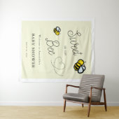 スウィート アズ キャン ビー ライトイエロー ベイビー シャワー タペストリー (インサイチュ(横))