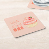 スウィートONE、ピンクの女の子の最初の誕生日パーティー スクエアペーパーコースター (アングル)