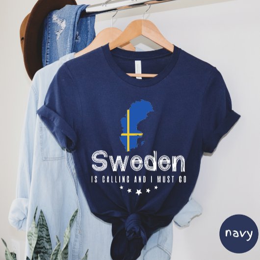 スウェーデンが来るからTシャツを脱がねばならぬ Tシャツ