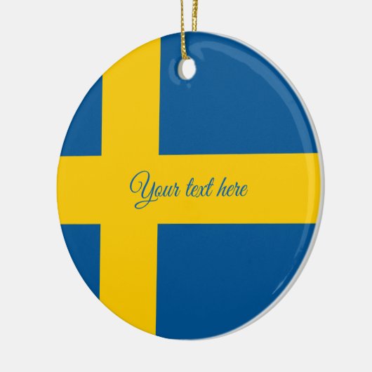 スウェーデンのためのスウェーデンの旗のクリスマスツリーのオーナメント セラミックオーナメント (左)