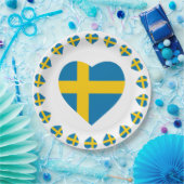 スウェーデンのハートの形の旗 ペーパープレート (パーティー)