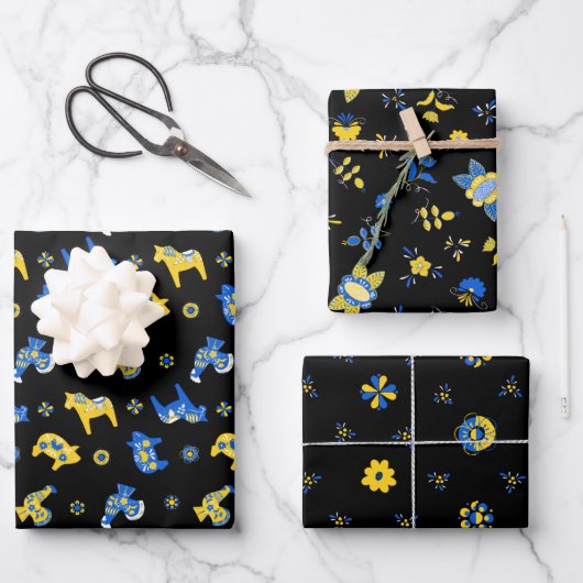 スウェーデンのフォークダラファームアニマルズLブルーとイエロー ラッピングペーパーシート (正面)