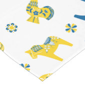 スウェーデンのフォークダラファームアニマルズLブルーとイエロー ロングテーブルランナー (コーナー)