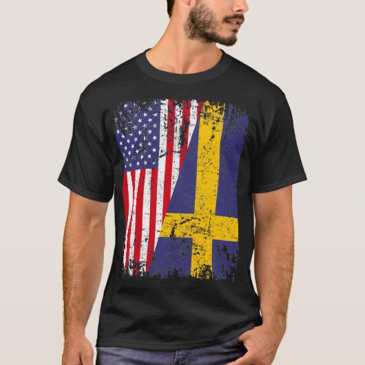 スウェーデンのルーツハーフアメリカ国旗 Tシャツ (正面)