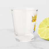 スウェーデンの三クラウン ショットグラス (左)