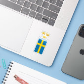 スウェーデンの三冠旗 シール (ノートパソコンとiPhone)