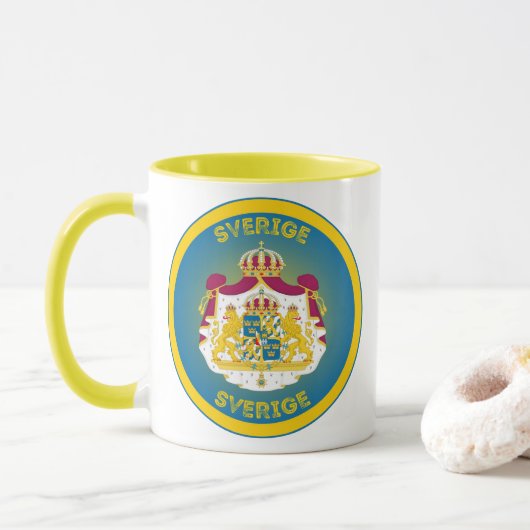 スウェーデンの伝統エンブレム マグカップ (ドーナツ)