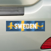 スウェーデンの振る旗 バンパーステッカー (車上)