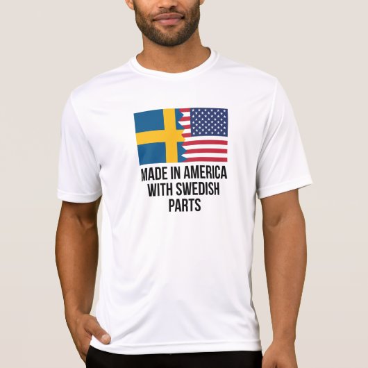スウェーデンの部品が付いているアメリカで作られる Tシャツ (正面)