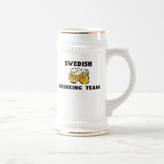 スウェーデンの飲むチームステイン ビールジョッキ (右)